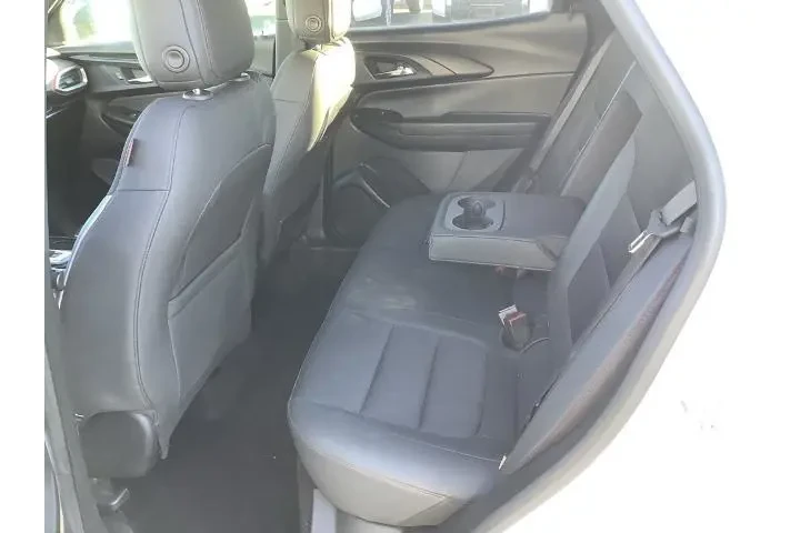 $23950 : Chevrolet Trailblazer 2023 R image 10