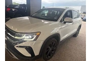 Volkswagen Taos 2022 SEL 4dr en Dallas
