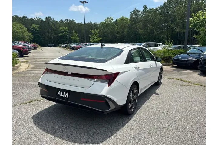 $20420 : Hyundai ELANTRA 2025 SEL Spo image 5