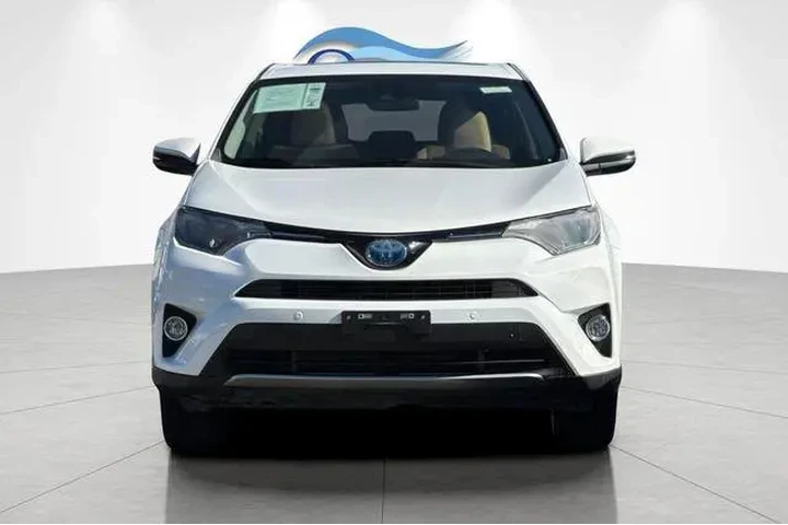 $23294 : Toyota RAV4 Hybrid 2017 AWD image 9
