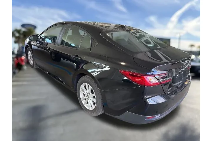 $26817 : Toyota Camry 2025 LE 4dr Sed image 6