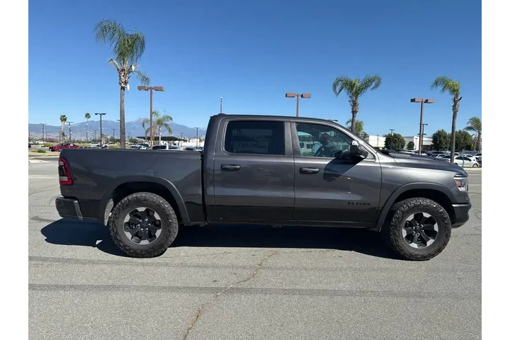 $32988 : Ram 1500 2019 4x4 Rebel 4dr image 9