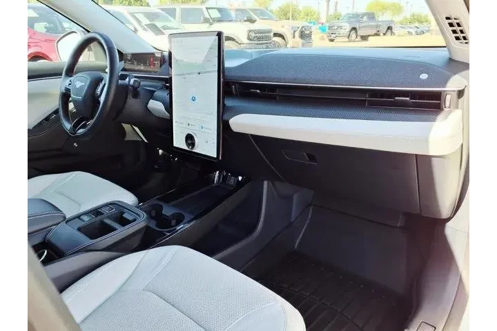 $38460 : Ford Mustang Mach-E 2025 Pre image 10