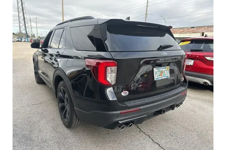 $37132 : Ford Explorer 2022 ST 4dr SU image 7