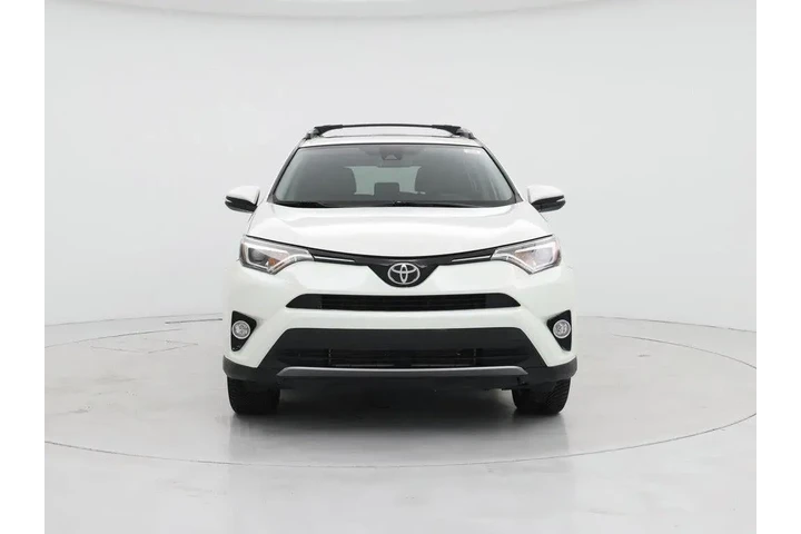 $24998 : Toyota RAV4 2018 AWD Limited image 5