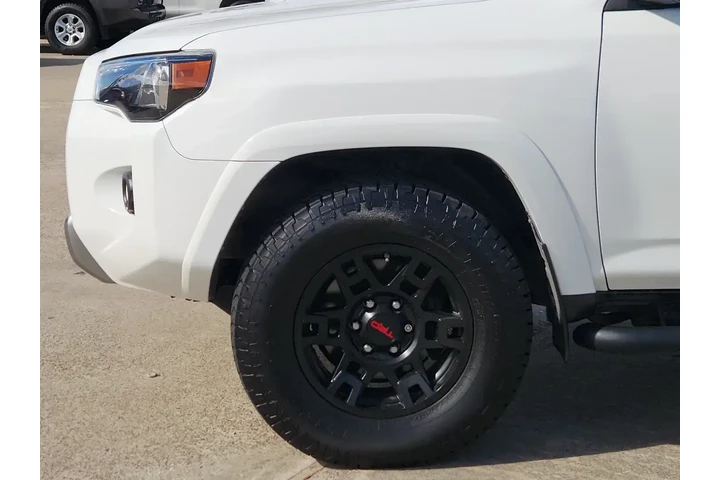 $37991 : Toyota 4Runner 2020 4x4 SR5 image 8