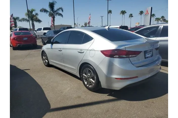 $12674 : Hyundai ELANTRA 2018 SEL 4dr image 7