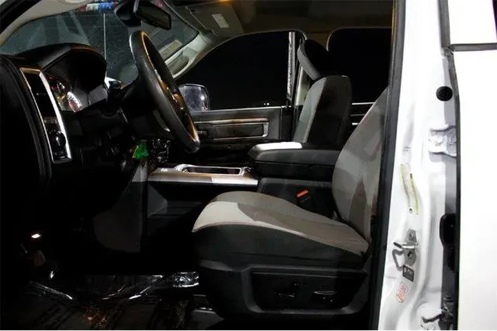 $28263 : Ram 1500 Classic 2023 4x4 SL image 9