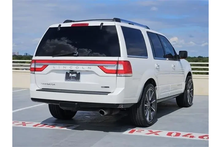 $16997 : Lincoln Navigator 2016 4x2 R image 7