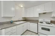 $2350 : 3Bed/2Bath Apt in Los Angeles thumbnail