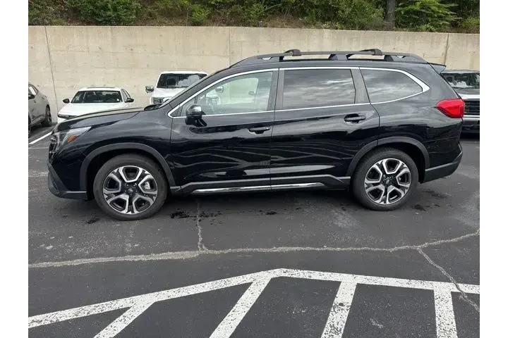$30990 : Subaru Ascent 2023 AWD Limit image 4