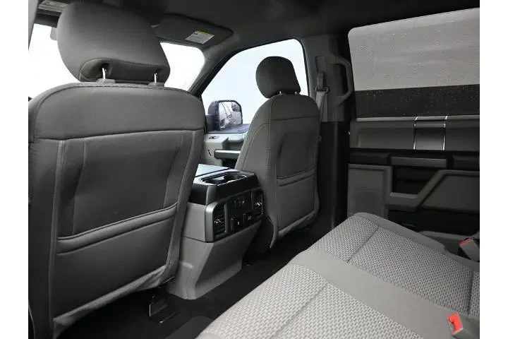 $27997 : Ford F-150 2020 4x4 Lariat 4 image 2