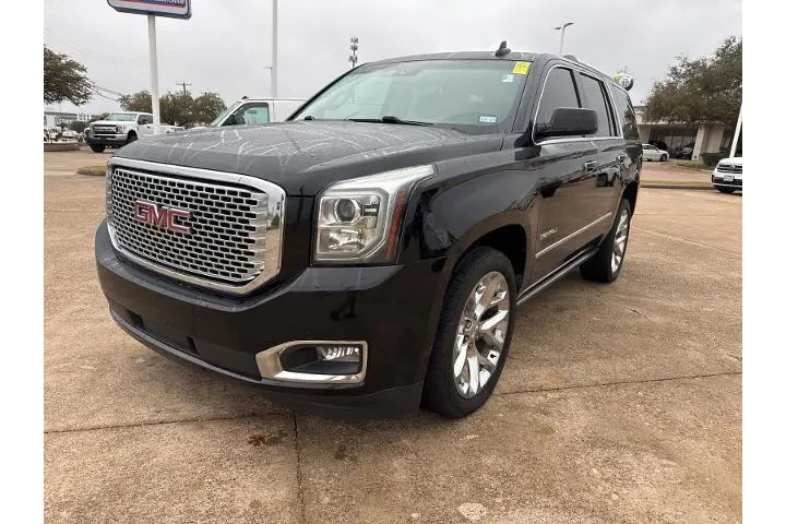 $26910 : GMC Yukon 2016 4x4 Denali 4d image 3
