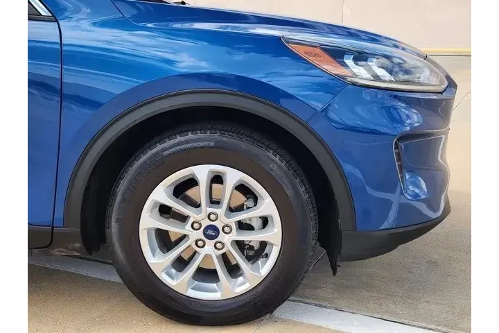 $21688 : Ford Escape 2022 SE 4dr SUV image 8