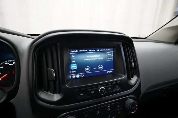 $27998 : Chevrolet Colorado 2022 4x4 image 6