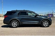 $31777 : Ford Explorer 2022 AWD XLT 4 thumbnail