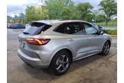 $27642 : Ford Escape 2023 ST-Line 4dr thumbnail