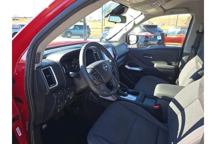 $29500 : Nissan Frontier 2022 4x4 S 4 image 10