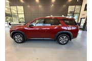 $27695 : Nissan Pathfinder 2022 AWD S thumbnail