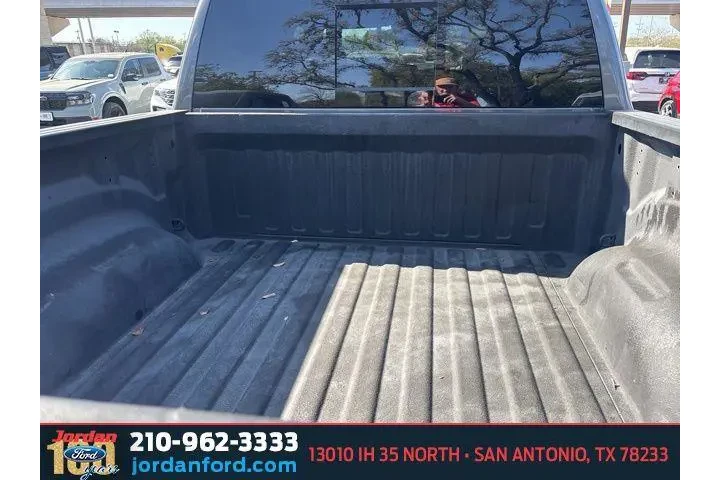 $30988 : Ram 1500 2021 4x4 Laramie 4d image 9