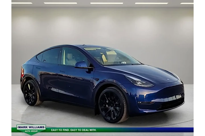 $32764 : Tesla Model Y 2023 AWD Long image 1