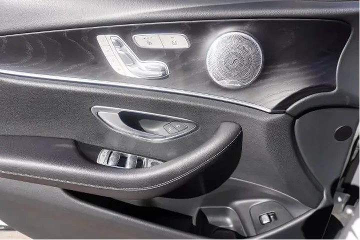$32888 : Mercedes-Benz E-Class 2020 E image 9