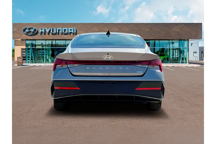 $22990 : Hyundai ELANTRA Hybrid 2025 image 6