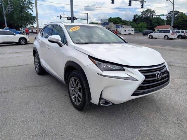 $16900 : 2015 NX 200t F SPORT image 4