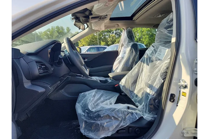 $29995 : Subaru Legacy 2025 AWD Premi image 6