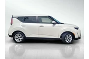 $19521 : Kia Soul 2025 S 4dr Crossove thumbnail