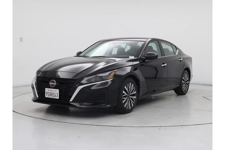 $17998 : Nissan Altima 2024 2.5 SV 4d image 4