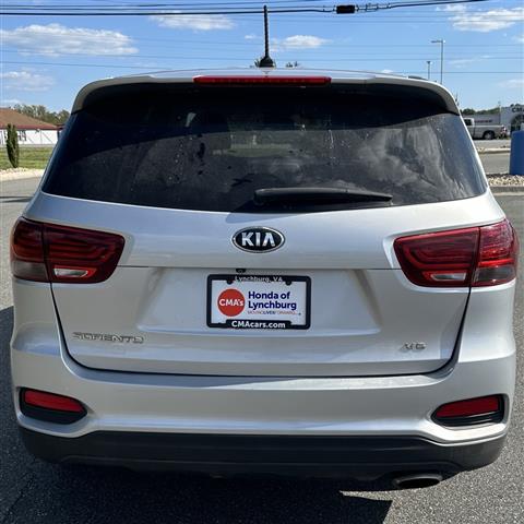 $15927 : PRE-OWNED 2019 KIA SORENTO LX image 4