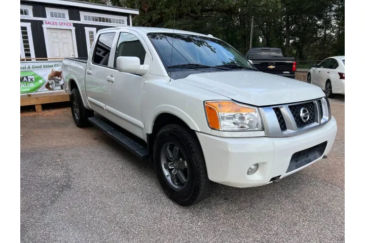 $14999 : 2014 Titan PRO-4X image 4