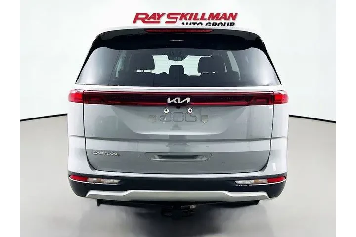 $36975 : Kia Carnival 2024 EX 4dr Min image 6