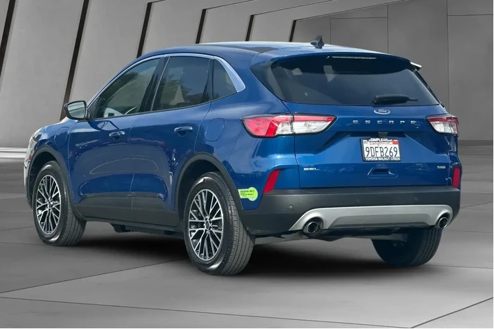 $22800 : Ford Escape Plug-In Hybrid 2 image 10