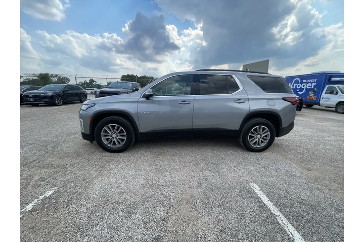 $28759 : Chevrolet Traverse 2023 4x4 image 2