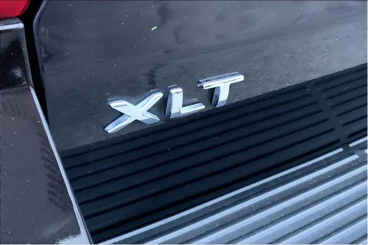 $39588 : Ford Expedition 2021 4x2 XLT image 9