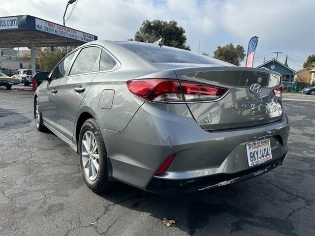 2019 Sonata SE image 6