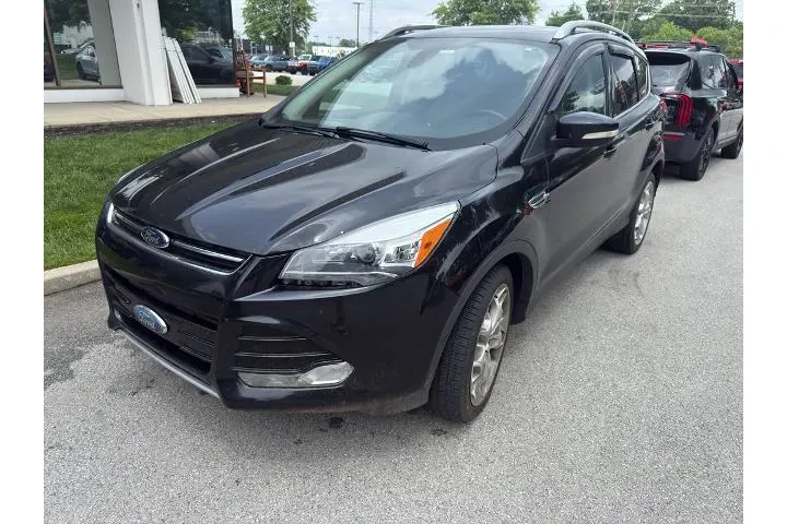 $7977 : Ford Escape 2014 Titanium 4d image 2