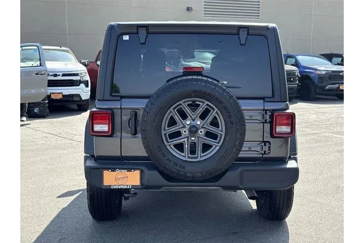 $33869 : Jeep Wrangler 2025 4x4 Sport image 4