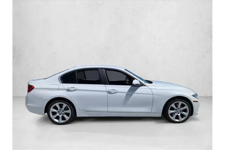 $10082 : BMW 3 Series 2015 AWD 320i x image 4