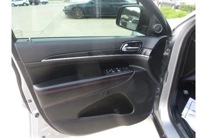 $13994 : Jeep Grand Cherokee 2019 4x4 image 6