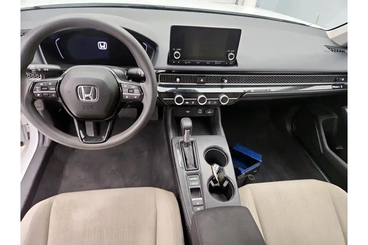 $21998 : Honda Civic 2022 LX 4dr Seda image 9