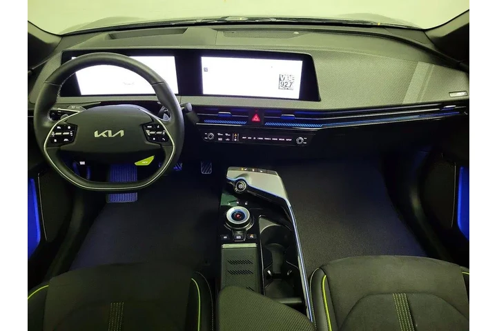 $33998 : Kia EV6 2024 AWD GT 4dr Cros image 9