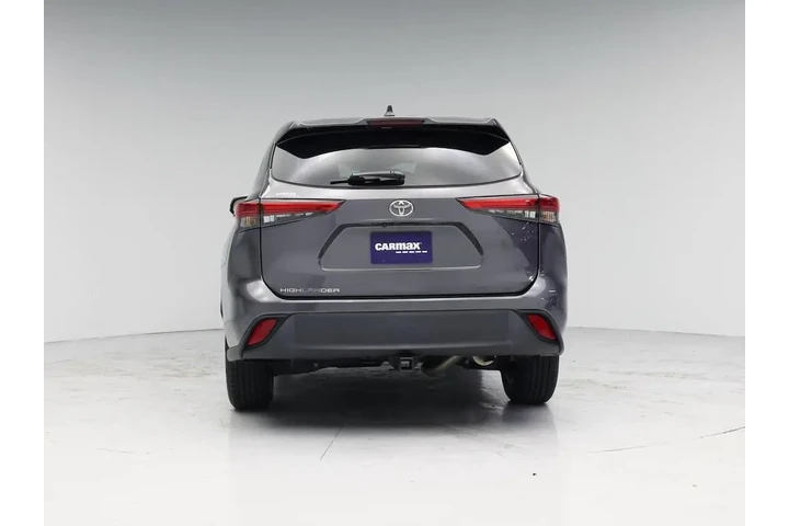 $29998 : Toyota Highlander 2022 L 4dr image 6