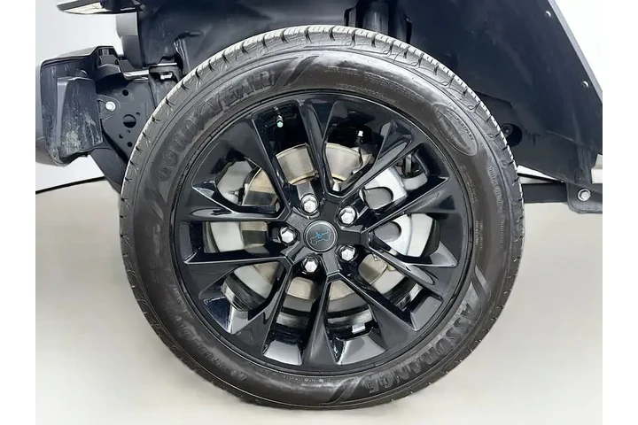 $27905 : Jeep Wrangler 2024 4x4 Sahar image 8