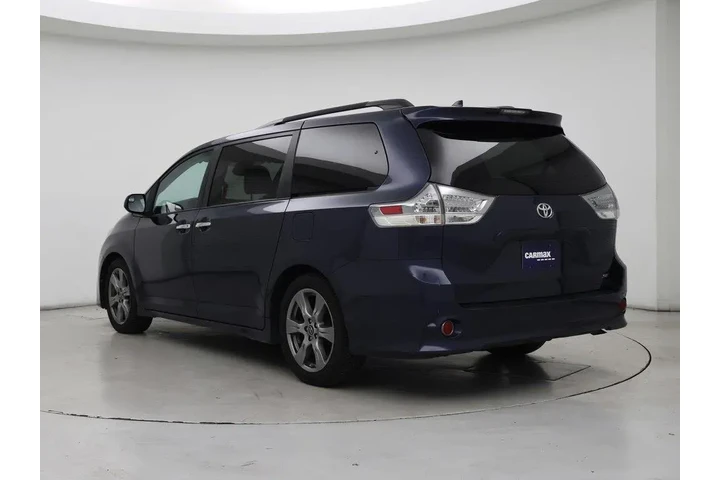 $25998 : Toyota Sienna 2018 SE 8-Pass image 2