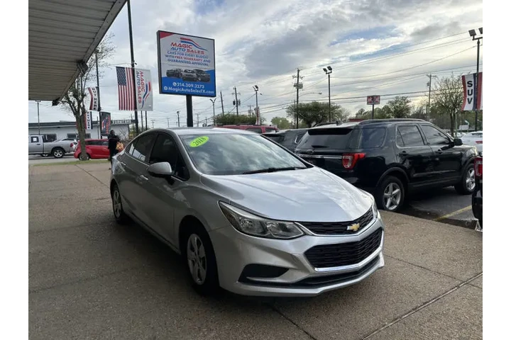 $16499 : 2018 Cruze LS Auto image 3