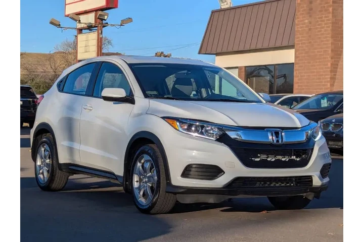 $15982 : 2021 HR-V LX image 3
