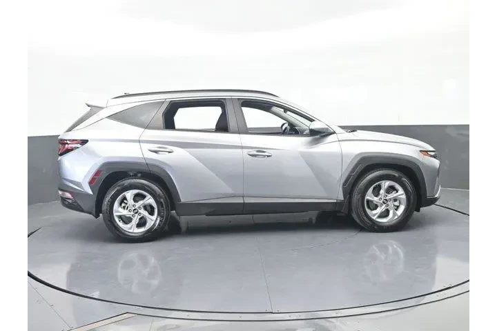 $18991 : Hyundai TUCSON 2024 SEL 4dr image 7